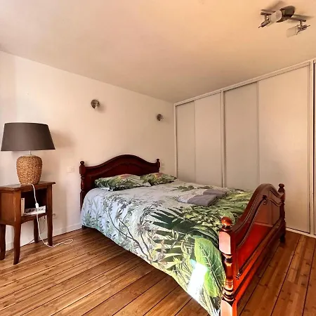 Apartment Le Pradet - Maison De Rue Pietonne Animee Clermont-Ferrand